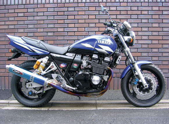 XJR 400 マフラー