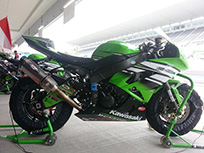 ZX-6RR 2003年　Kawasaki ナサートビート　サイレンサ　マフラー